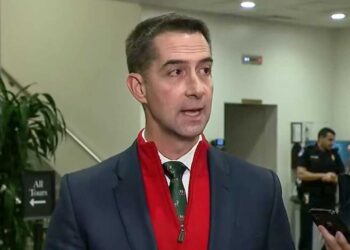 Strike survivors deserved death for ‘trying to flip their boat back over’: GOP senator