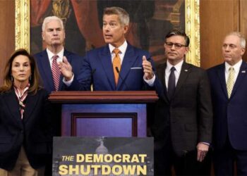 Trump admin’s ‘unthinkable’ move gets rare 30,000-foot rebuke from air safety official