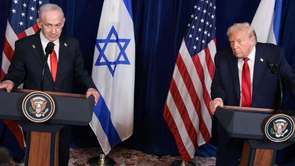 ‘Humiliating’: Observers bash Trump for fawning over ‘fake’ award from foreign leader