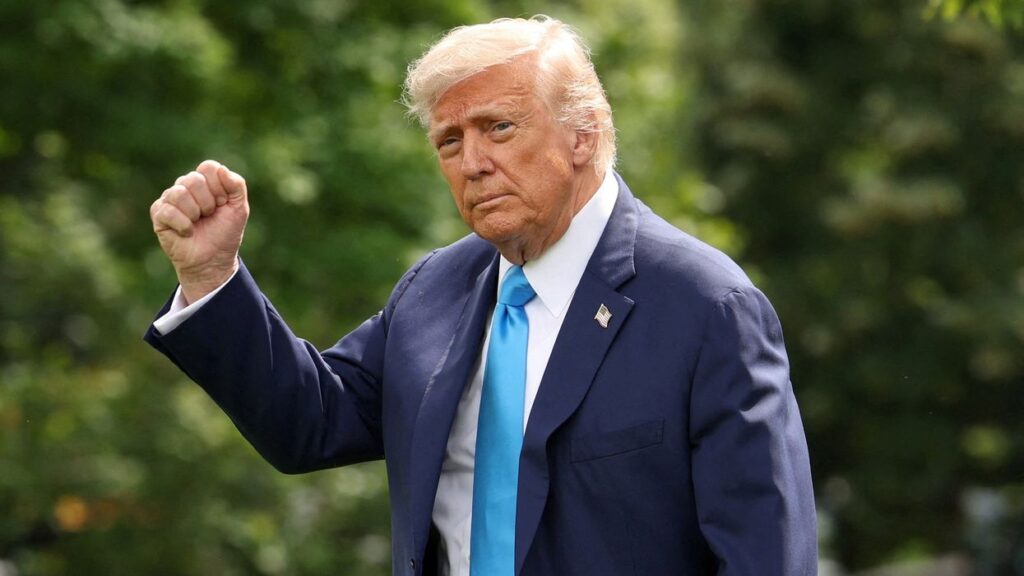 ‘He’s very sleepy’: Ex-Obama adviser says Trump is ‘out of the loop’ on his own admin