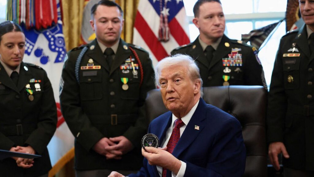 ‘This is absurd’: Ex-GOP speechwriter flags troubling part of Trump’s latest ’emergency’