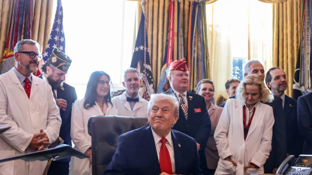 ‘Maximalist’ Trump filling Oval Office with gold — but it may be cheap plastic