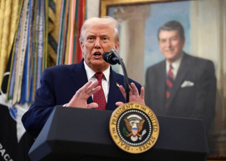 Right-wing extremists seethe as Trump ‘missed’ moment handed to him on a ‘silver platter’