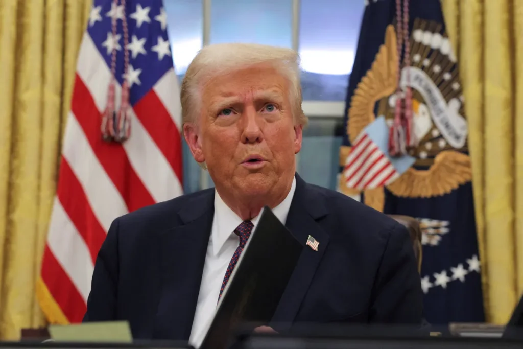 ‘They’re laughing at you’: Jimmy Kimmel tears into Trump over Truth Social posts