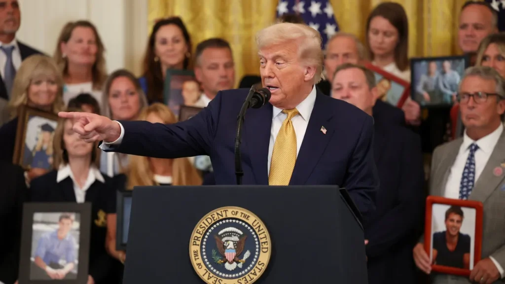 ‘Midst of a coverup’: Trump accused of building web of lies so complex aides keep tripping