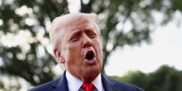 Trump drops panicked attack on GOP lawmakers standing in way of his new power grab