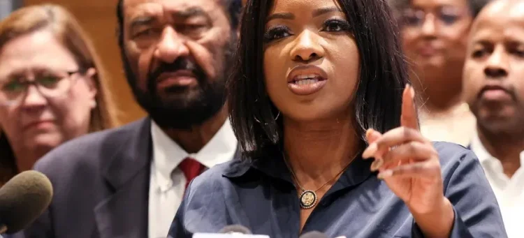 Dem star Jasmine Crockett sounds alarm on Trump move: ‘Something seriously wrong with him’