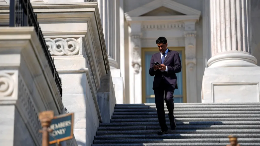 Wealthy tech execs start ‘openly conspiring’ against Dem lawmaker over ‘modest wealth tax’