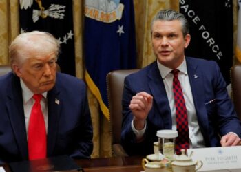 Author warns ‘fundamentally bored’ Trump is about to make Hegseth situation worse