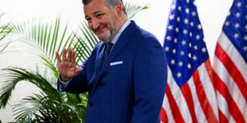 Veteran polling analyst predicts upcoming Dem ‘blue wave’ could finally take down Ted Cruz