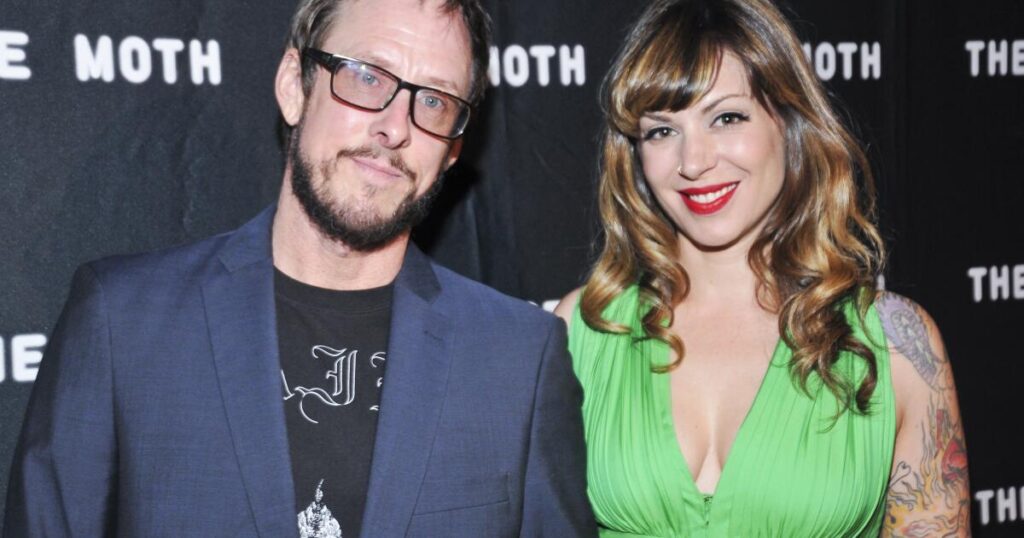 Weezer bassist Scott Shriner’s wife Jillian Lauren files for divorce months after LAPD shooting