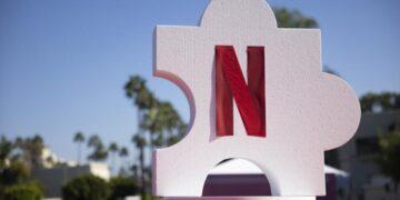 HBO Max subscriber sues Netflix to halt merger