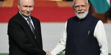 Putin and Modi hold talks and announce expansion of Russia-India trade ties