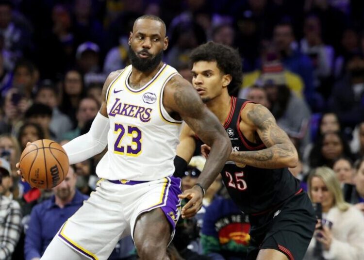 LeBron James crowns himself King after sparking Lakers’ late surge in win over 76ers