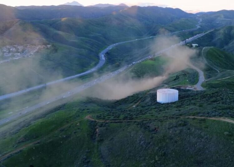 Heavy rains likely triggered gas line rupture that shut down 5 Freeway for hours, expert says