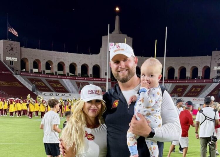 Meet the Hanson family, the secret to USC’s offensive line success
