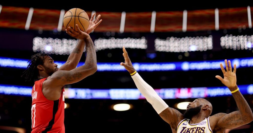 ‘We don’t have it right now.’ Takeaways from the Lakers’ third straight loss