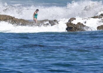 King tides arrive Thursday in SoCal: What to expect and how to play it safe