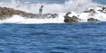 King tides arrive Thursday in SoCal: What to expect and how to play it safe