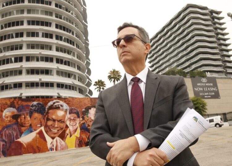 Robert Silverstein, who fought City Hall over Hollywood development and won, dies at 57