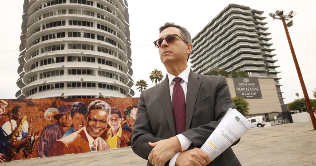 Robert Silverstein, who fought City Hall over Hollywood development and won, dies at 57