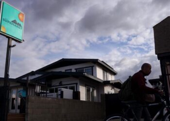 How one Angeleno built a health-conscious oasis in L.A.’s food desert