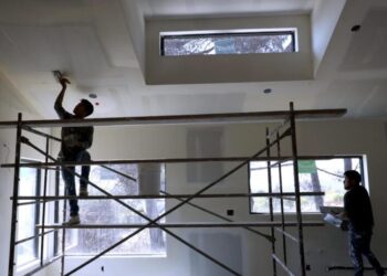 After a rocky start, rebuilding in the Palisades and Altadena is gaining momentum