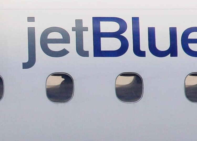 JetBlue flight near Venezuela avoids midair collision with U.S. Air Force tanker