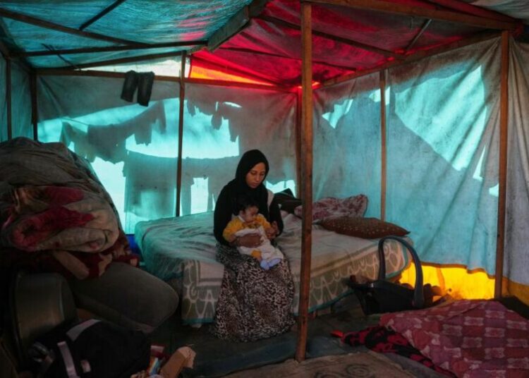 Gaza braces for more winter rain while awaiting word of progress in ceasefire talks