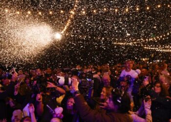 After the Sydney terror attack, a Palisades Hanukkah celebration is ‘all about hope’