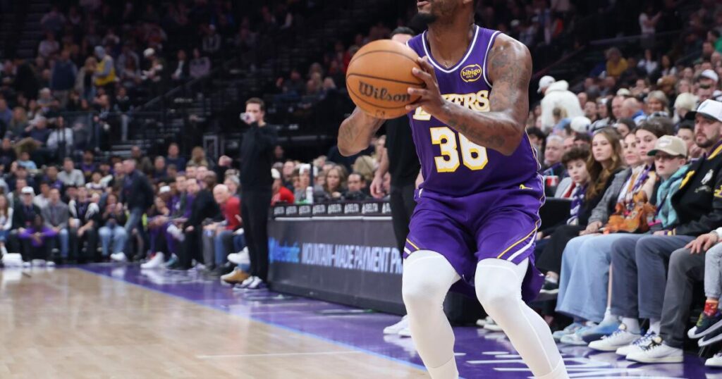 Lakers’ Marcus Smart fined $35,000 for making obscene gesture at official