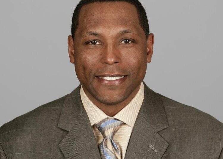 JSerra makes historic hire by selecting Verbum Dei grad Hardy Nickerson as its new football coach