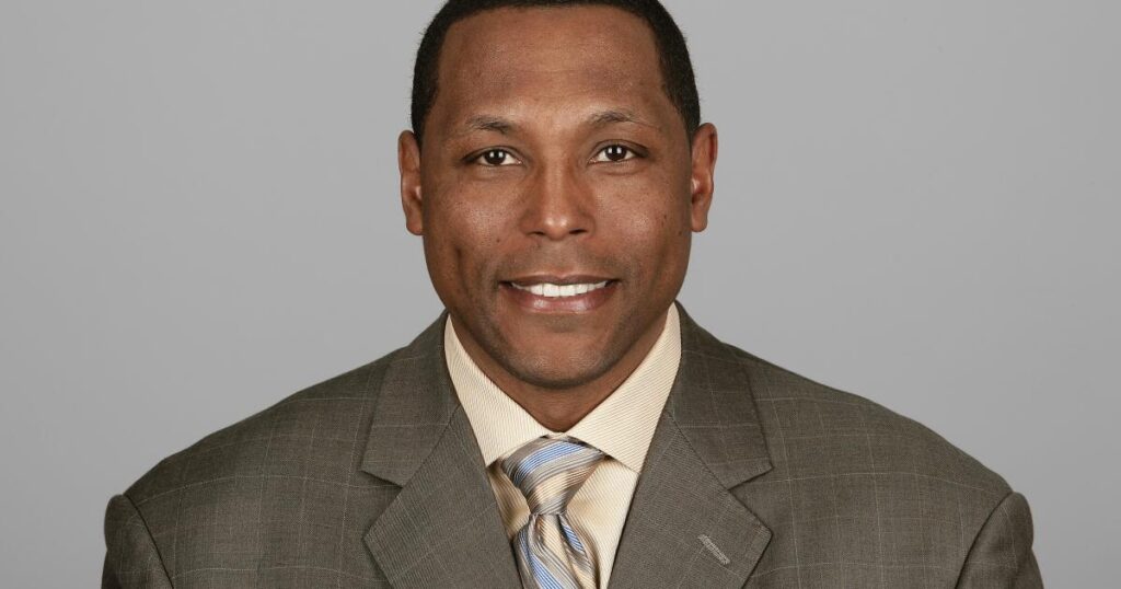 JSerra makes historic hire by selecting Verbum Dei grad Hardy Nickerson as its new football coach