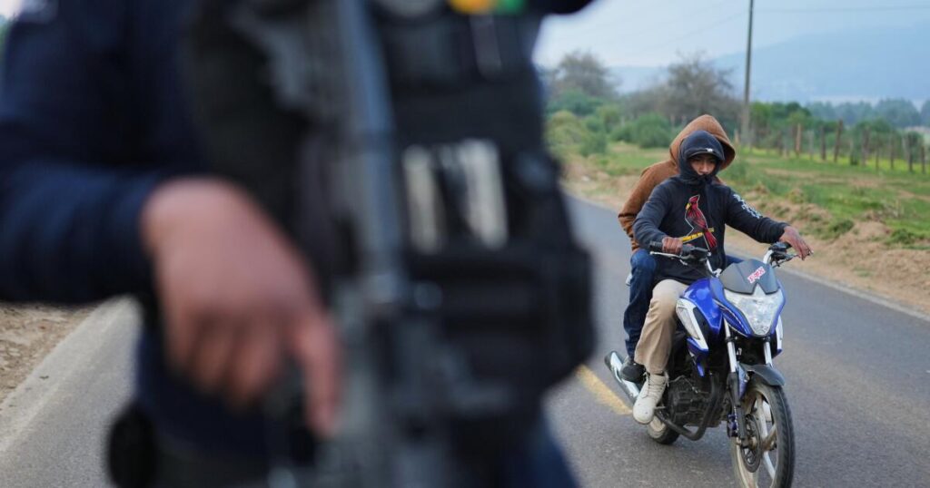 The crime that haunts Mexico, sowing fear, disrupting life: extortion