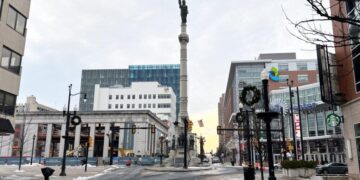 Trump’s economic claims collide with reality in a Pennsylvania city critical to the midterms