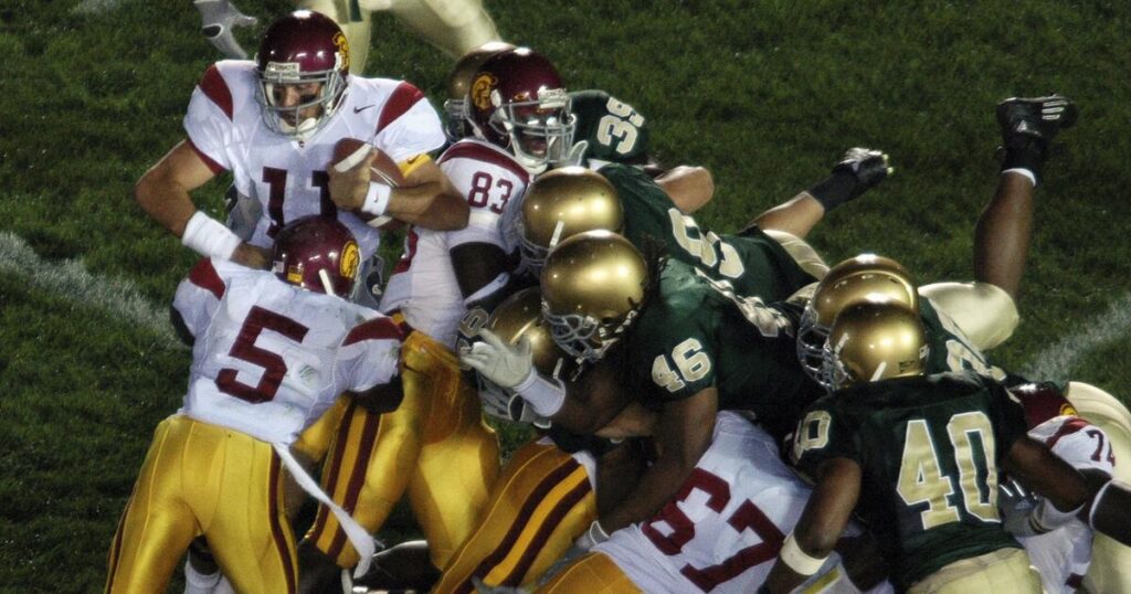 Don’t kill college football’s best tradition. Compromise to keep USC vs. Notre Dame