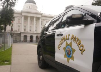 How the CHP is drawing a flood of new recruits when the LAPD, other agencies struggle to hire