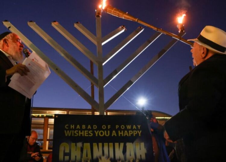 ‘Déjà vu’: Rabbi who was victim of 2019 antisemitic shooting mourns family member killed in Sydney