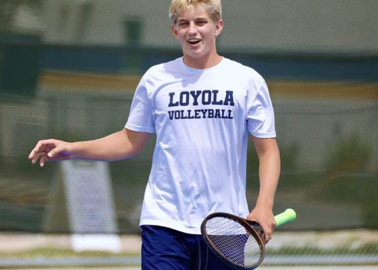 Suspected drunk driver charged with murder in death of high school tennis star