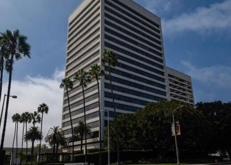 Investor pleads guilty in criminal case that felled hedge fund, damaged B. Riley