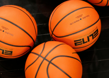 Prep basketball roundup: Freshman Major Williams makes 11 threes for Edison