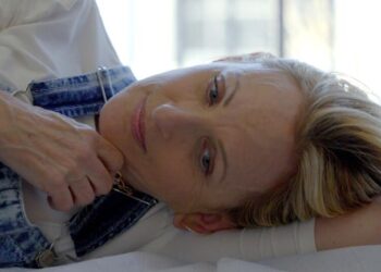 Why ‘Marlee Matlin: Not Alone Anymore’ is far from a ‘traditional’ celebrity doc