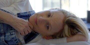 Why ‘Marlee Matlin: Not Alone Anymore’ is far from a ‘traditional’ celebrity doc