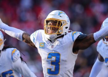 Veteran leadership and talent at the forefront of Chargers’ late-season surge