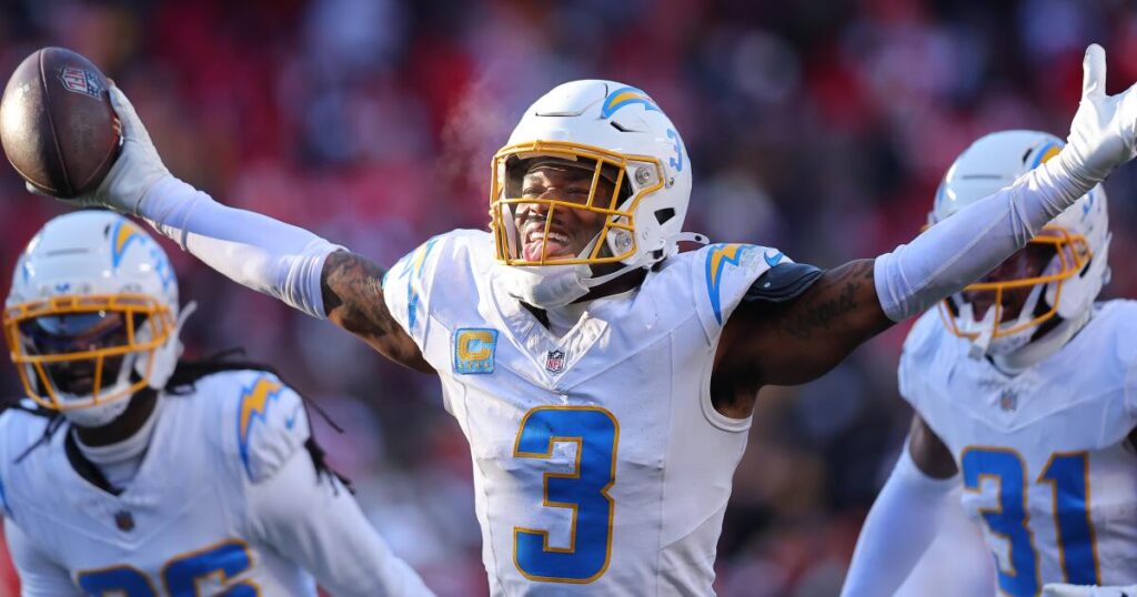 Veteran leadership and talent at the forefront of Chargers’ late-season surge