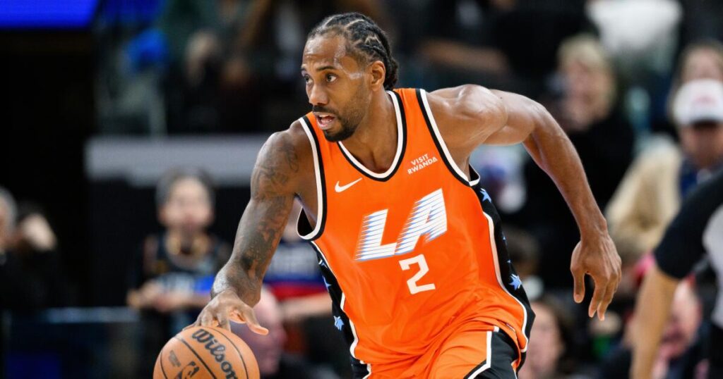 Kawhi Leonard scores a career-high 55 points in Clippers’ win over Pistons