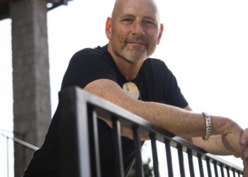 Palisades dad wanted his teens to maintain hope after losing their house. Now they’re heading home