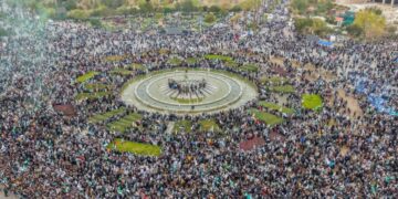 A Middle Eastern lifeline built on family, faith and fear