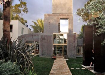 11 fascinating Frank Gehry buildings in Los Angeles