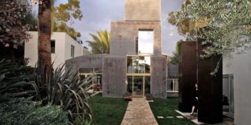 11 fascinating Frank Gehry buildings in Los Angeles